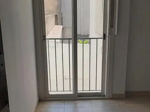 Departamento en Venta en Flores Norte, USD 68.000