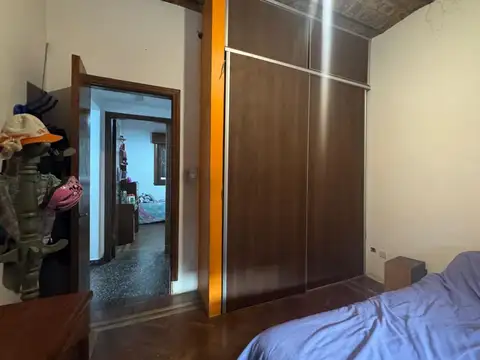 Casa - Alquiler - Argentina, Morón - Gdor. Emilio Castro 639