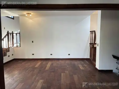 Depto Tipo Casa en Alquiler de 2 dormitorios