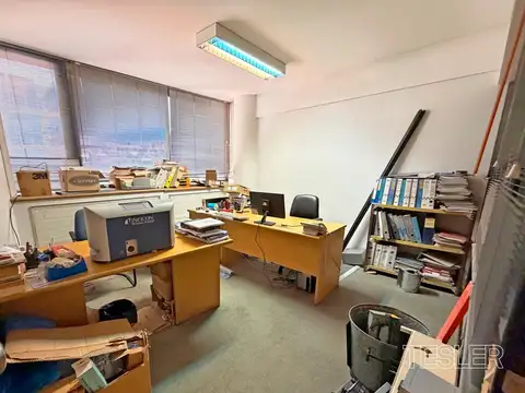 Venta Oficina Juramento Plaza Belgrano 232mts Vigilancia 24hs Cochera fija Edificio corporativo
