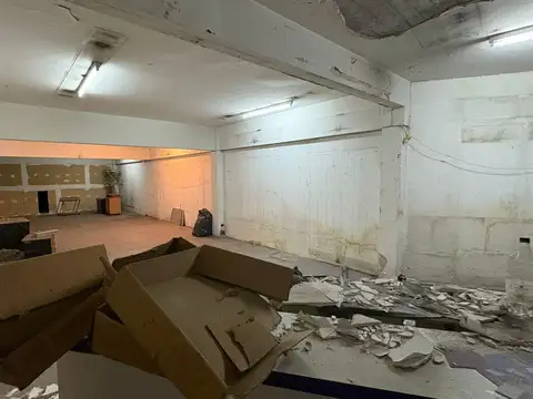 Local en Alquiler en Constitucion, USD 3.000