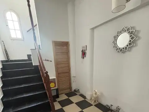 Depto Tipo Casa 4 ambientes con 4 baños