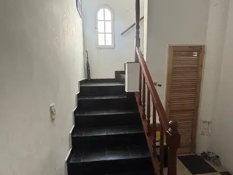 Depto Tipo Casa en Venta 35 años