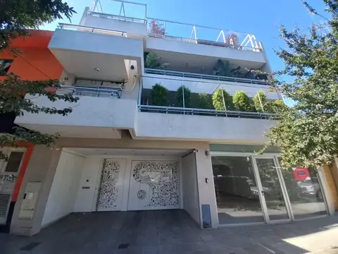 Cochera descubierta en venta en Villa Devoto