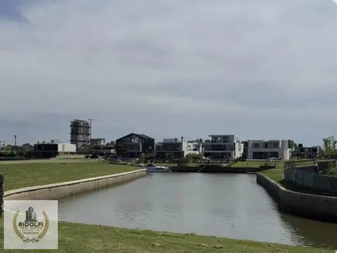Lote al Agua en Los Puentes Nordelta | Venta Terreno Fondo a Laguna