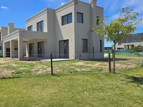 Casa en alquiler en Riberas Puertos del Lago