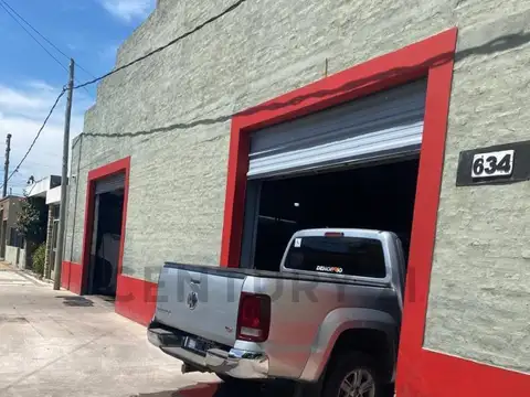 GALPON EN ENSENADA-EXCELENTE UBICACION. -A dos cuadras de Zona Franca _  A dos cuadras de la Plaza B