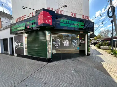 Local en Alquiler en Martínez Fleming / Panamericana, $ 1.400.000