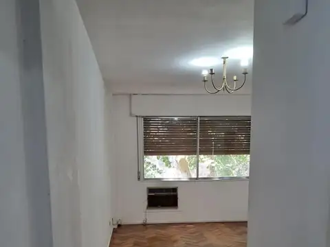 Departamento en Alquiler en Olivos, $ 700.000