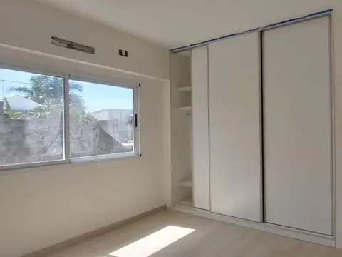 Departamento en Alquiler en Munro, $ 790.000
