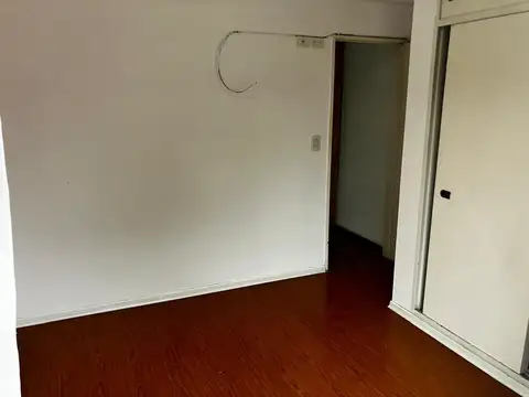 General Alvarado 832 , Piso 2