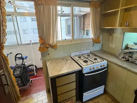 Av. Juan Bautista Alberdi al 2400