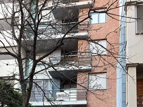 Departamento en Alquiler de 5 ambientes