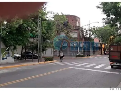 Depto Tipo Casa 3 ambientes con 2 baños