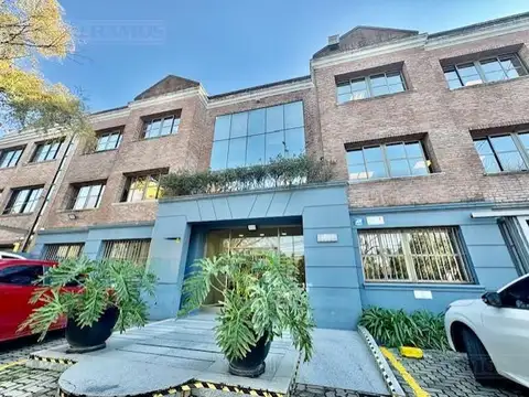 EDIFICIO DE OFICINAS LOMAS DE SAN ISIDRO