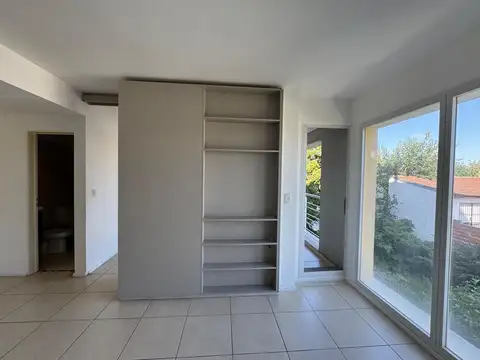 Departamento en Alquiler de Monoambiente