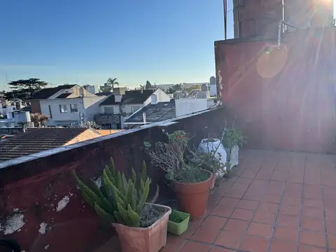 Depto Tipo Casa en Venta de 3 ambientes