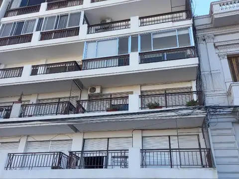 Cordoba 615 , Piso 05