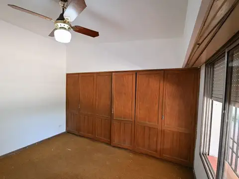CASA EN VENTA CASTELLI 500 V. TUERTO CENTRO