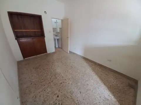 Departamento en Alquiler en Rafael Calzada, $ 500.000