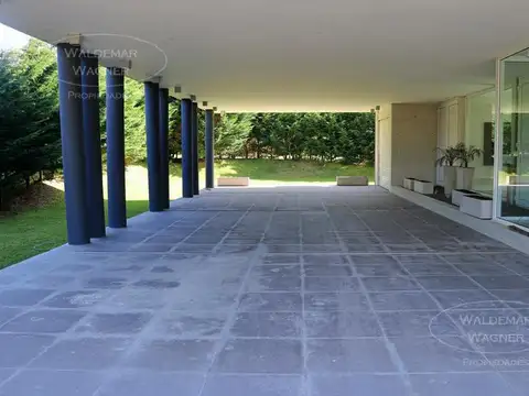 Casa en Venta de 5 dormitorios