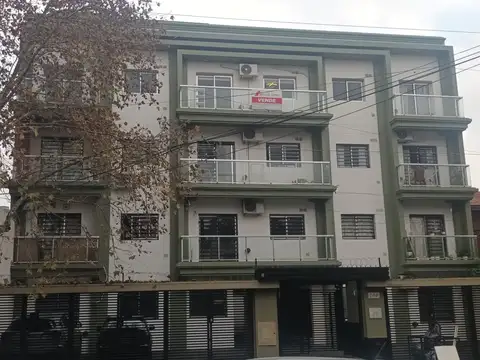 2 AMBIENTES AL FRENTE- CON COCHERA-