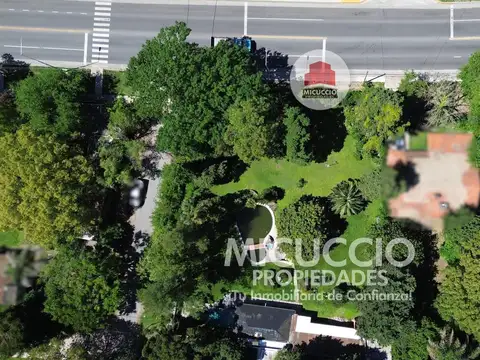 Casa 2 ambientes con 1 baño