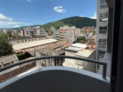 Departamento en Alquiler en Zona Centro, $ 550.000