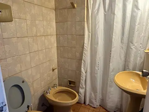 Casa en Alquiler Temporal con 2 cocheras