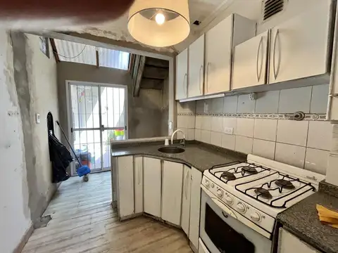 Depto Tipo Casa 4 ambientes con 1 baño