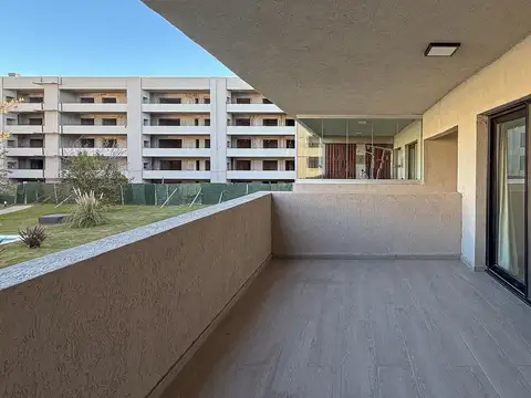 Departamento en Alquiler en Garin, $ 1.350.000