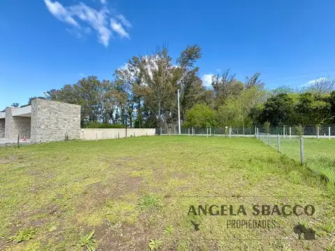 Terreno en Venta 30  mts Fondo