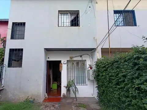 Pasaje 12 de Octubre 100