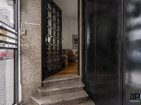 Depto Tipo Casa en Venta de 4 ambientes