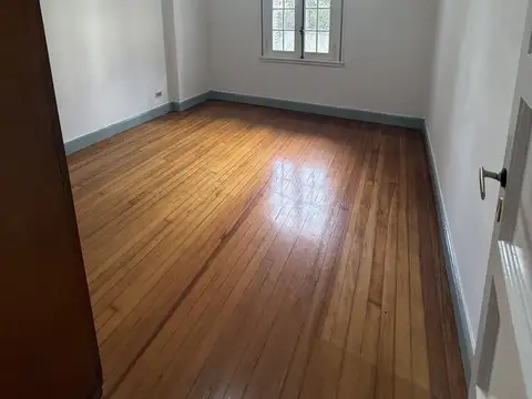 Avenida Independencia 2300, Piso 1