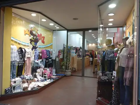 Av. Escalada 2200