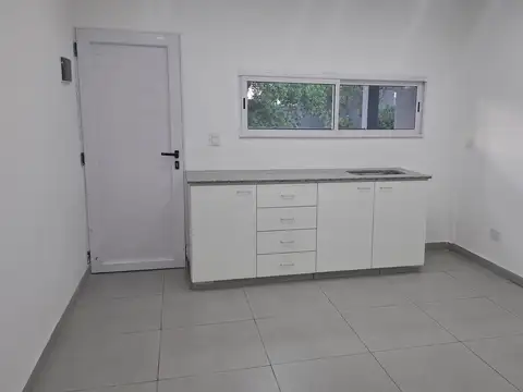DEPARTAMENTO 1° PISO GRAND BOURG CENTRO