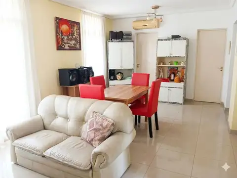Depto Tipo Casa en Venta de 3 ambientes