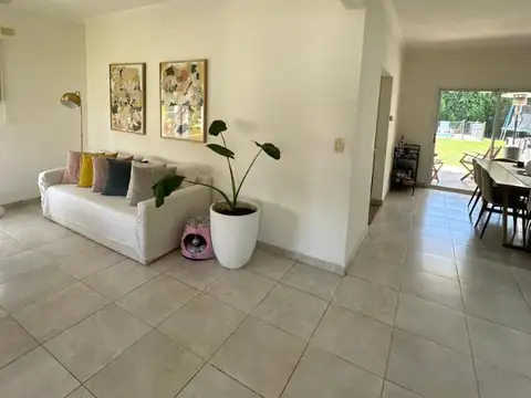 Casa en alquiler en San Patricio