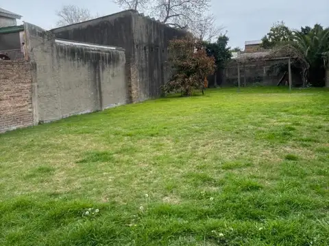 Terreno en Venta 61  mts Fondo
