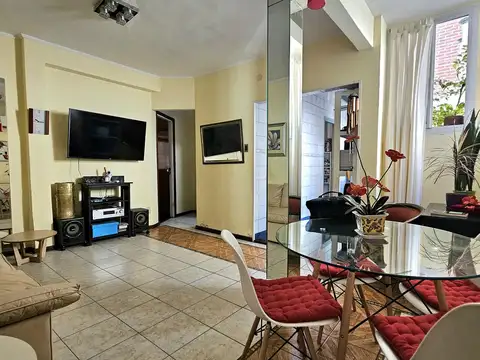 Hidalgo 200 - Departamento de 3 ambientes en buen estado (por escalera) - Caballito