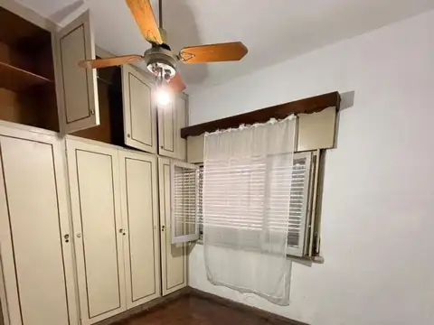 Depto Tipo Casa en Venta 40 años