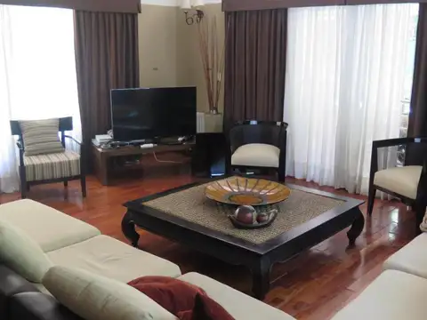Nuevo Valor -Chalet en venta sobre del Candil