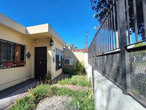 Casa en Castelar – Excelente oportunidad (GD-135)