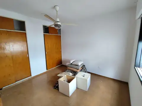 VENTA CASA 4 DORMI BARRIO MAIPU CORDOBA ESCRITURA