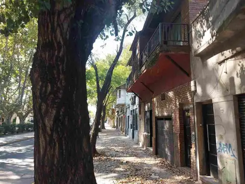 Depto Tipo Casa en Venta de 5 ambientes