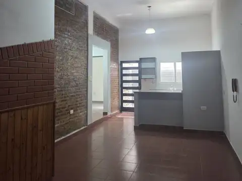 PEDERNERA 1000, Piso PB