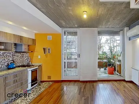 Depto Tipo Casa en Venta 8 años