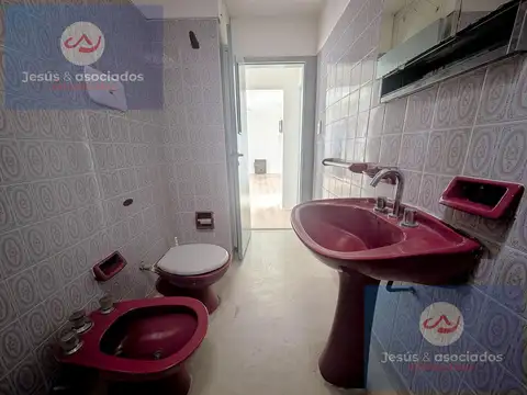 Departamento de pasillo en Refinerías, Rosario.