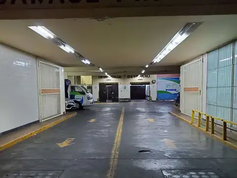 venta cochera por ascensor once/balvanera